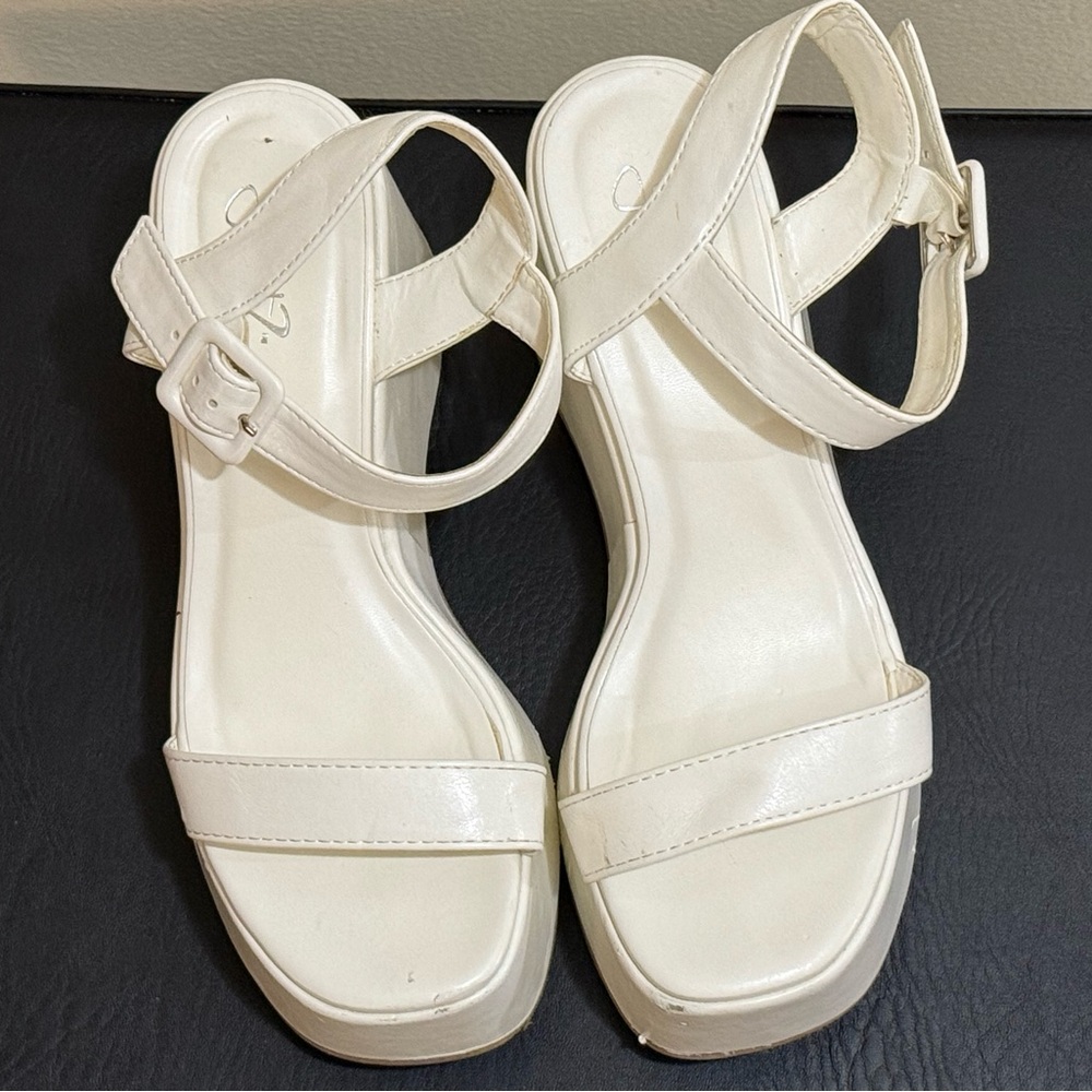 Shoes — Ynot? White platform heels